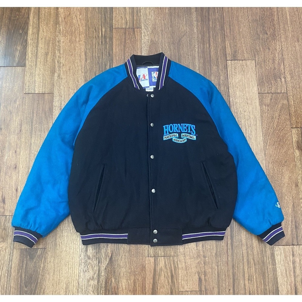 Vintage 90s Charlotte Hornets LA Athletic Mourning/Johnson Era Jacket Mens XL